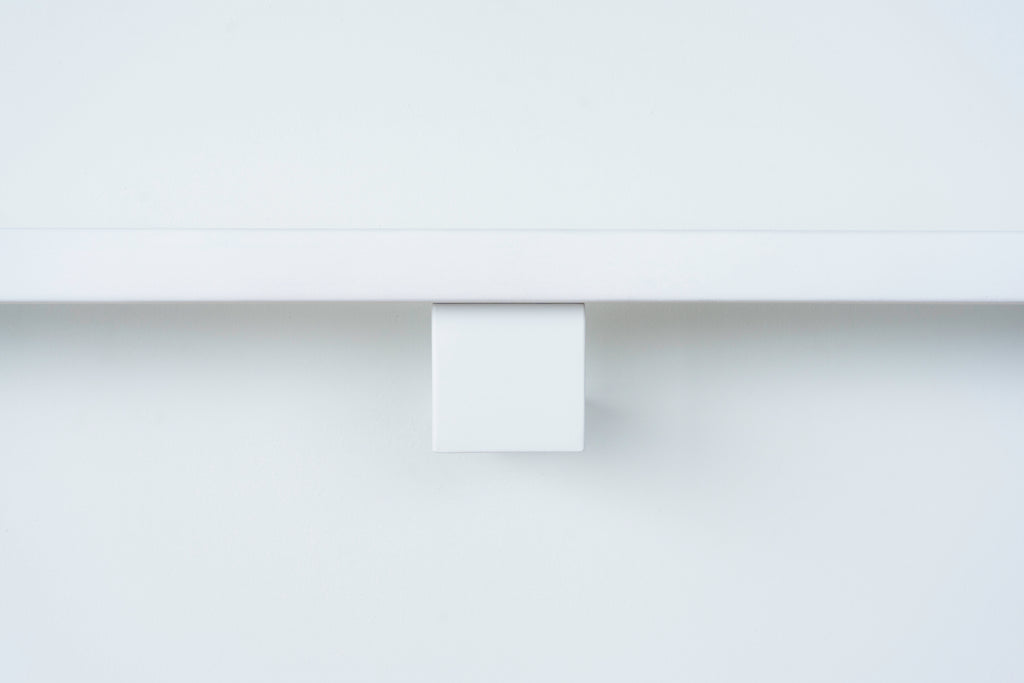 FB-WALL-WHT